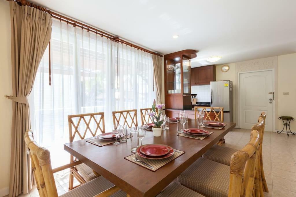Baan Talay Samran 4 Bedrooms Villa With Beach And 3 Pools Ча Ам Екстериор снимка